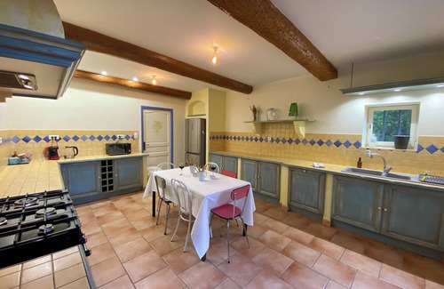 Althen-des-Paluds Casa | 30m2 suite in 18th-century Provencal farmhouse