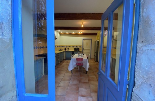 Althen-des-Paluds Casa | 30m2 suite in 18th-century Provencal farmhouse
