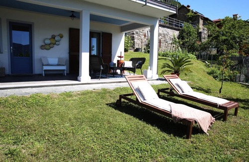 Cannero Riviera Apartamento | 3½-habitación apartamento con dos terrazas, jardín y maravillosas vistas del lago