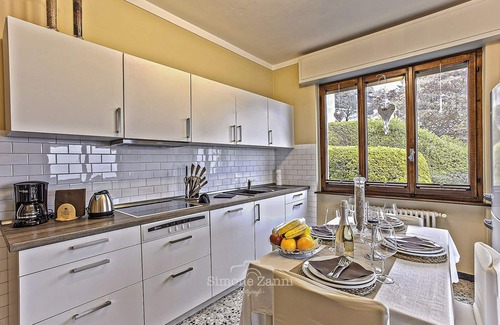 Gonte Apartamento | 3½-room apartment with terrace, balcony and fantastic lake view