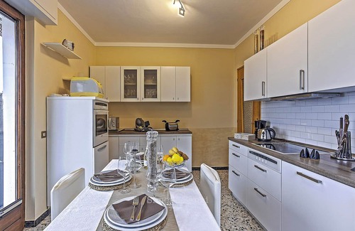 Gonte Apartamento | 3½-room apartment with terrace, balcony and fantastic lake view