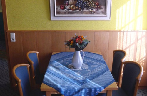 Neuwiese Casa | 31 Apartment - Landhotel Neuwiese with traditional inn An der Mühle