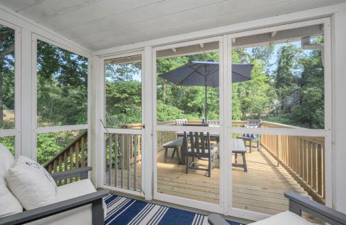 West Chatham Casa | 31 Bayview Street Chatham Cape Cod- -The Way Home