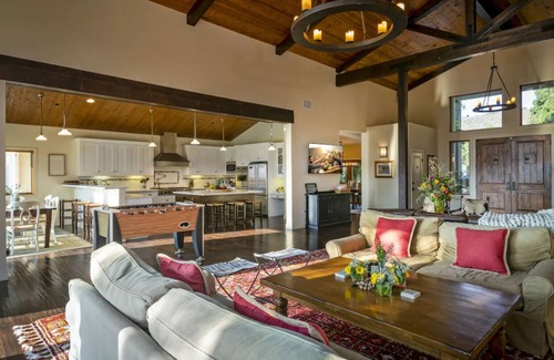 Solvang Casa | 31 Day Gated Solvang Custom Craftsman Home w/ Pickleball, Pool, Spa & Bocce Ball