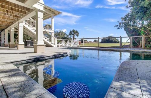 Isle of Palms Casa | 3100 Palm Boulevard by AvantStay Beachfront Ocean Views Private Pool