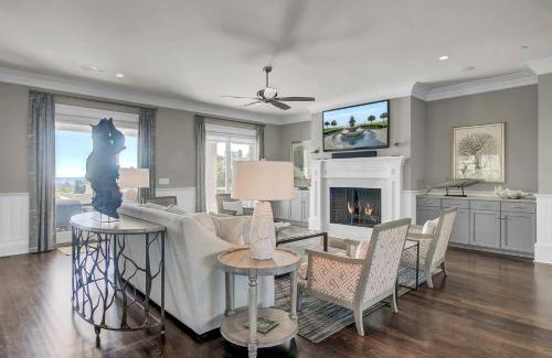 Isle of Palms Casa | 3100 Palm Boulevard by AvantStay Beachfront Ocean Views Private Pool