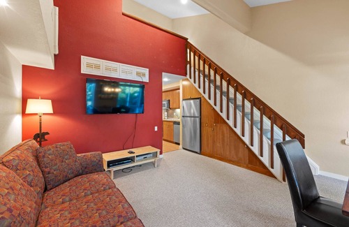 Olympic Valley Condominio | 313 | Premium Loft - Full Kitchen, A/C – Sleeps 6