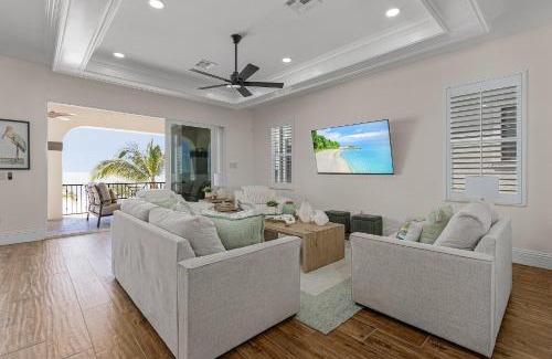 Fort Myers Beach Casa | 3132 Estero Blvd home