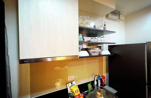 Phra Khanong Nuea Condominio | 31st floor Pocket Garden Octopus Suite +City Views,1 min to Mall,Starbucks,Food