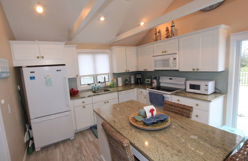 Sandwich Casa | 32 Tupper Ave SD393