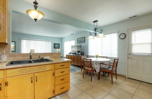 Downtown Casa | 321 San Luis Avenue: 2 BR, 1 BA Duplex in Pismo Beach, Sleeps 4