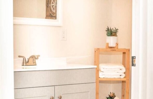 West Ocean City Complejo | 33. Beautiful loft at Quiet Sun Resort with pool