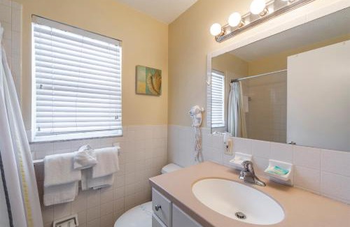 Madeira Beach Casa | 335 Surf Song Resort