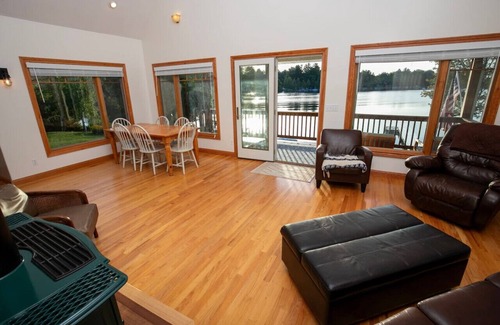 Lake Cabaña | 336) Lake house with lake toys!