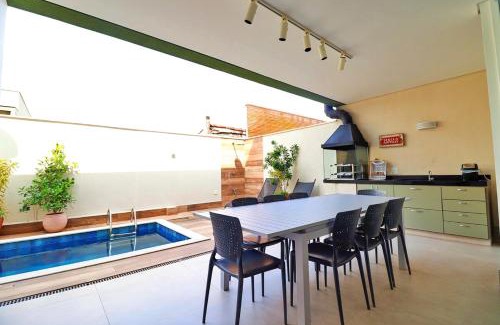 Juquehy Apartamento | 33hosts | Splendor Casa 10 · Serviço de Praia em Juquehy c/Piscina Aquecida