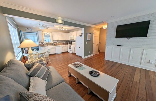 Clearwater Casa | 34020 Cypress Lane, Clearwater