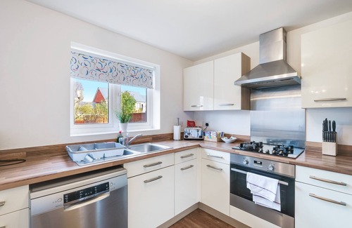 Emersons Green Casa | 360 BS16 Cherry Banks 32 - Cherry Banks 5 Bedroom and 3 Bathroom House