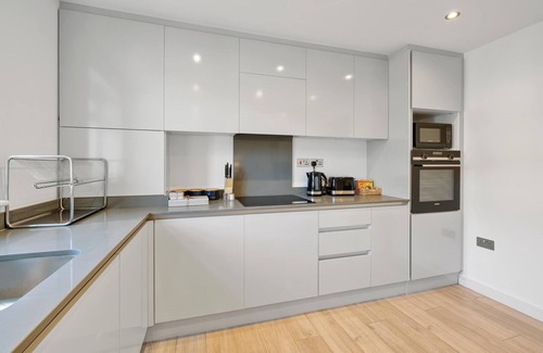 South Ruislip Apartamento | 360 HA4 StMartins 04 - St Martins 2 Bedroom & 2 Bathroom Apt. 4 - Ruislip