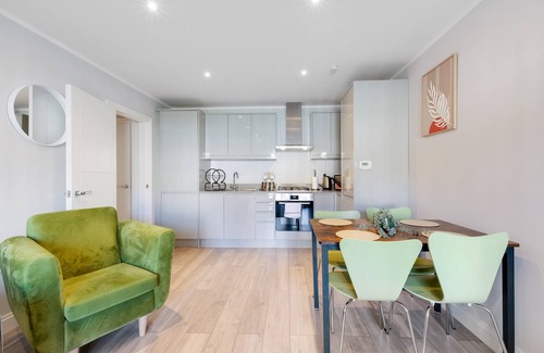 High Wycombe Apartamento | 360 HP12 W Wycombe 247-2- 2 Bdr Apartment with parking High Wycombe Apt. 02
