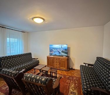 Bistrica Apartamento | 365 Apartman