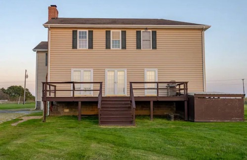 Crocheron Casa | 365-degree waterfront views. Quiet property bordering Blackwater River Refuge.