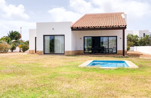 Santa Maria Villa | 39 Beautiful beachfront villa with private garden and pool in 5* resort