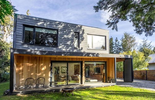 Angostura Casa | Cherry House | Casa Moderna en la Naturaleza