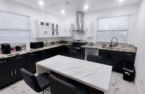St. Petersburg - Clearwater Casa | 3Bd/2ba House in St. Petersburg nr Parks
