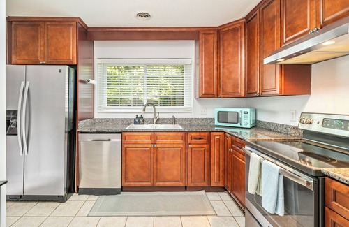 North Raleigh Casa | 3bd/Centrally located/stylish/North Hills/PNC arena/Crabtree Valley Mall