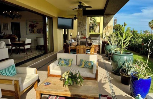 San Jose del Cabo Villa | 3BD Elegant Villa San Jose del Cabo Golf Course