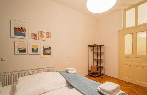 Nove Mesto Apartamento | 3BDR main square spacious designed apartment