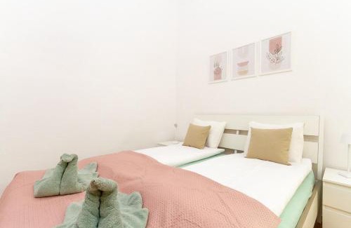 Belso-Ferencvaros Apartamento | 3BDR Spacious Stay Getaway Suite by NW