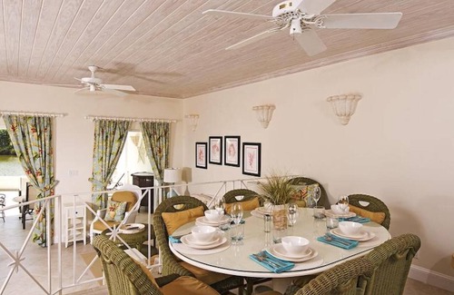 Deanes Villa | Apes Hill Polo Villa en la costa oeste de Barbados. Golf, polo, tenis y playa
