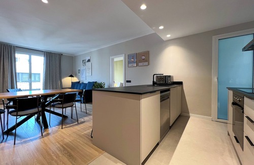 Sarria-Sant Gervasi Apartamento | 3Bed New & Modern Apartment