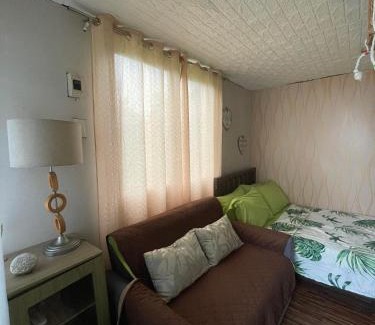 Mataas Na Kahoy Apartamento | 3bedroom Lakeview Casa