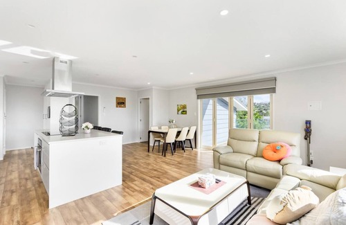 Torbay Casa | 3Bedrooms Town House