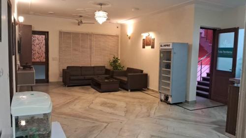 Gurugram Villa | 3BHK Luxury Apartment- LOTUS INN