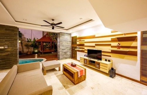 Nakula Villa | 3BR 15 minutos a la playa, Seminyak central # 2