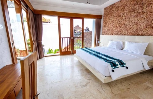 Nakula Villa | 3BR 15 minutos a la playa, Seminyak central # 2