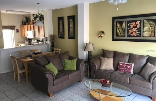 Kissimmee Casa | 3BR, 2.5BA Townhome w/ Lake View, Sunny Rear Yard, Private Patio (4715)
