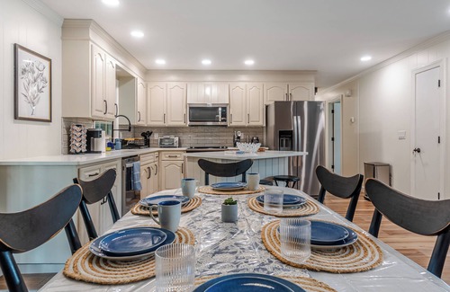 Wilmington Casa | 3BR, 2BA: Beautiful Coastal Escape Near Beach, Downtown, Shopping, Restaurants!