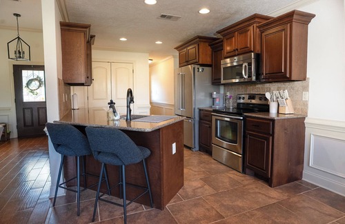Jackson Casa | 3BR 2BA Home Fenced In Yard Quiet Neighborhood Pets Welcome