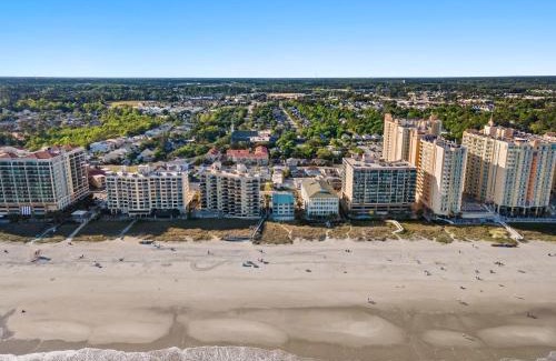 Ocean Drive Apartamento | 3BR 2BTH Near the Beach Main St Pet Friendly