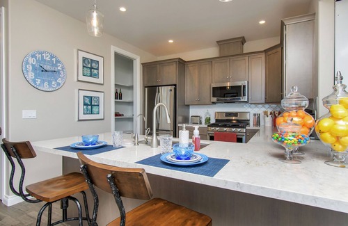Solana Beach Casa | Hermosa propiedad con vista al mar en Solana Beach, construida en 2019.