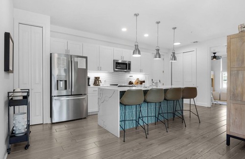 Gulf Place Condominio | 3BR | 30A Gulf Place: 3 Pools, Tennis + Free Tix: Dolphin Cruise & More!