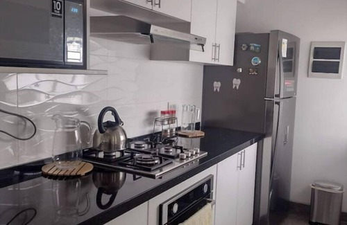 San Borja Apartamento | 3BR/3BA/1GA Vista Av. San Borja Norte Cdra. 7