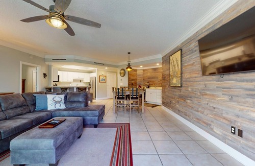 Orange Beach Condominio | 3br/3ba w/ Lazy River & Slide Sleeps 8