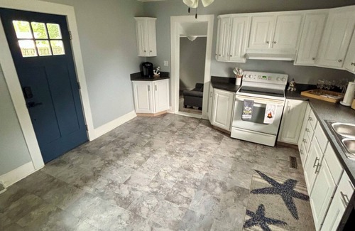 Port Clinton Casa | 3BR, 4-Bed Home in Port Clinton