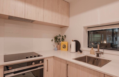 Christchurch City Centre Apartamento | 3BR/4BA Townhouse Sleeps 8 Parking Games
