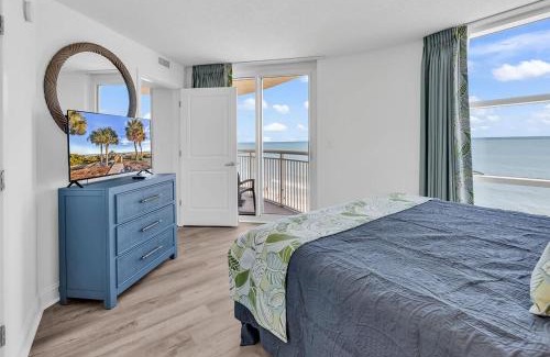 Downtown Myrtle Beach Casa | 3BR Beach Gem Full Reno-Views From All Bedrooms